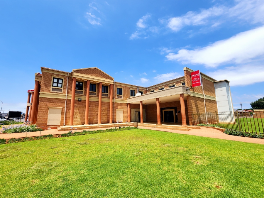 To Let commercial Property for Rent in Potchefstroom North West